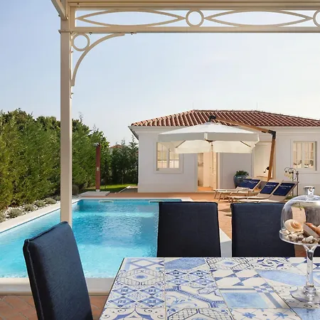 Celeste By Interhome Villa *