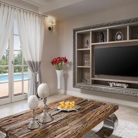 Villa Celeste By Interhome Tar-Vabriga